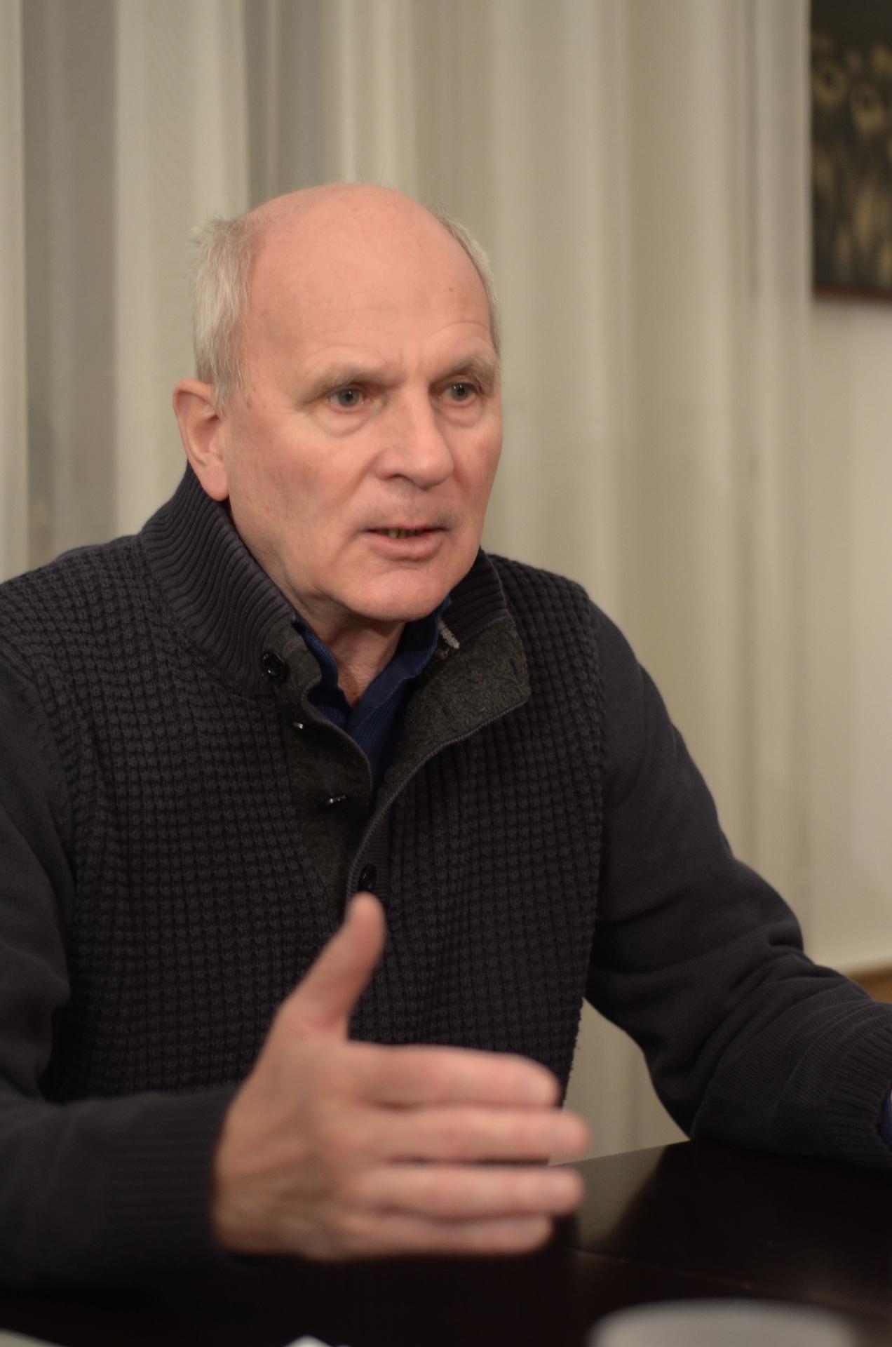 František Mikloško: Zmysel vidím v zápase o zmenu spoločenského vedomia