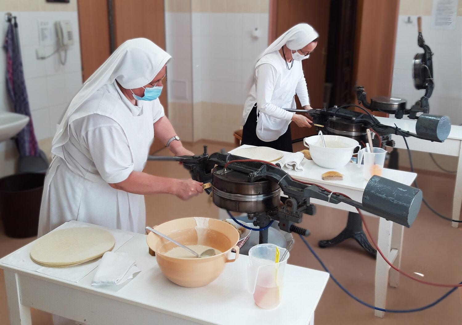 Sestra Klarissa z Congregatio Jesu v Prešove: Pri pozdvihovaní si uvedomujem, že to už nie je obyčajná hostia, ale predo mnou je živý Kristus