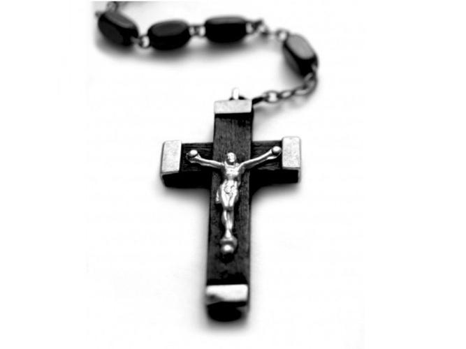 Svätenina nie je amulet. A čo teda?