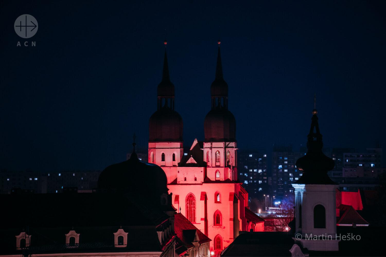 Červená streda: Milióny ľudí na svete trpia pre svoje náboženské presvedčenie