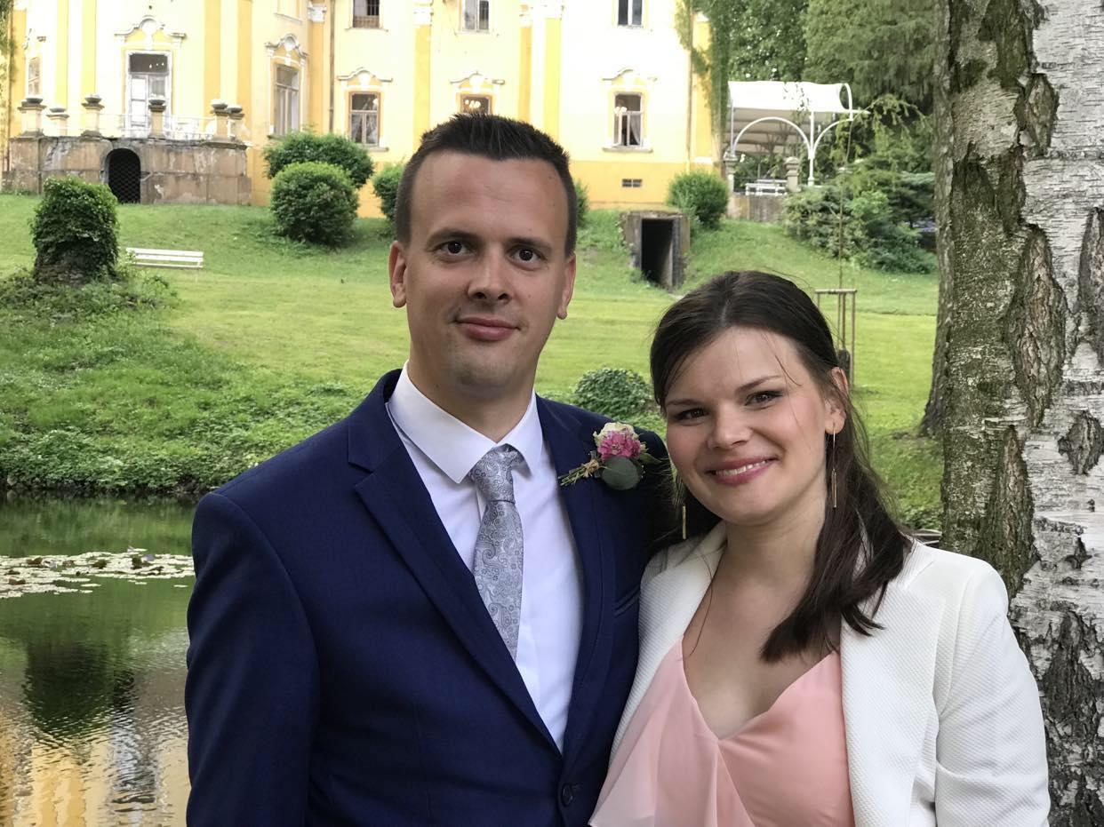Učiteľ náboženstva Peter Hric: V jednej chvíli mám pred sebou ortodoxného katolíka aj ateistu, priblížiť Boha musím obom
