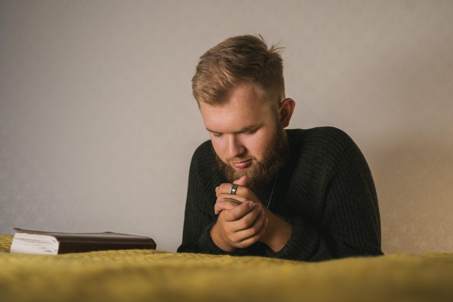 Patróni ľudí hľadajúcich vzťah, randiacich alebo snúbencov? Aj takých máme