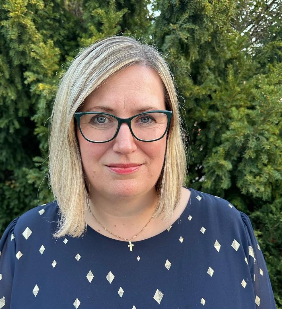 Eva Petrovičová o Božom slove: Božie slovo svieti do nášho vnútra a odhaľuje, čo v ňom máme