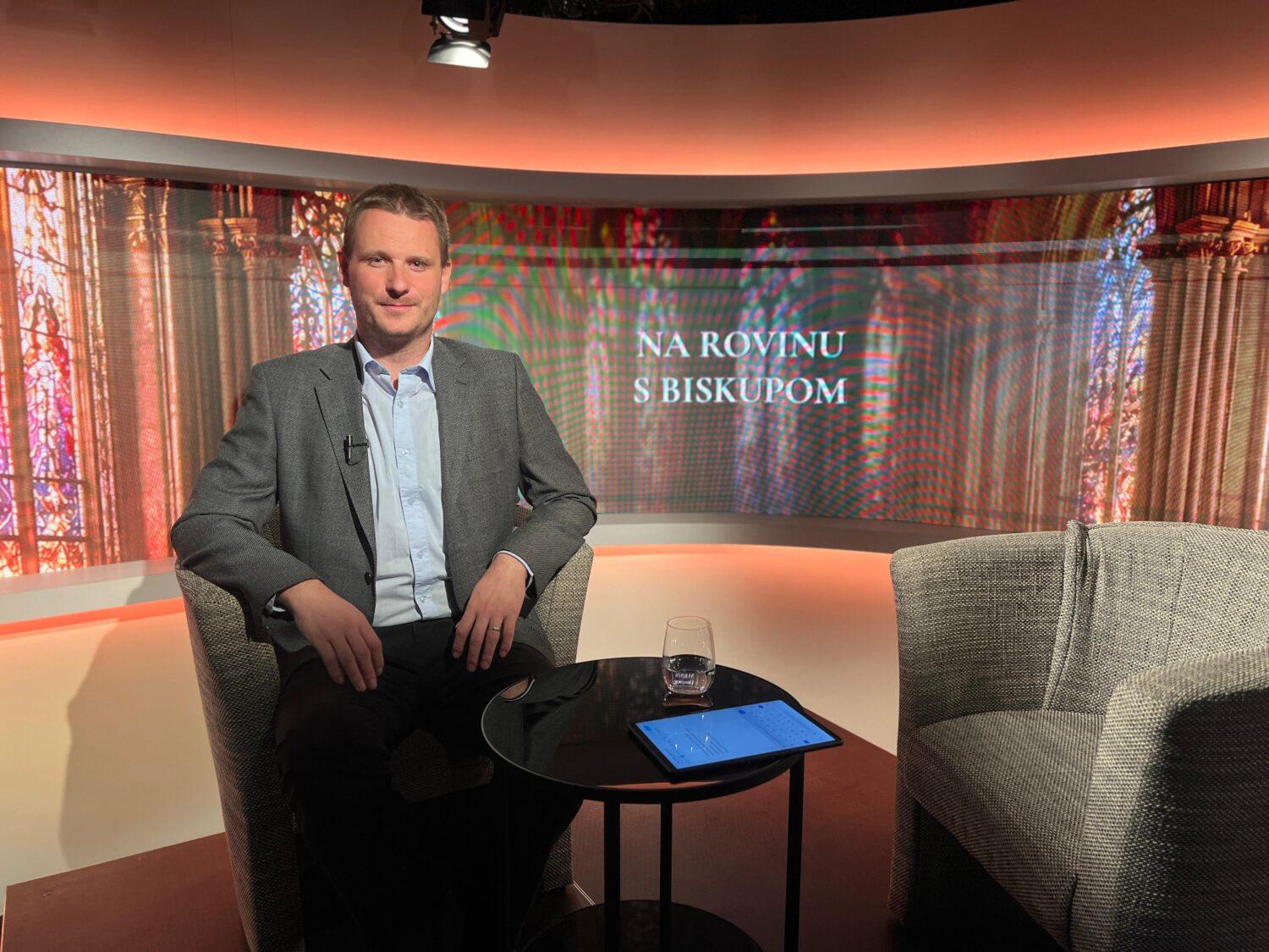 Na rovinu s biskupom – nová relácia Televízie LUX