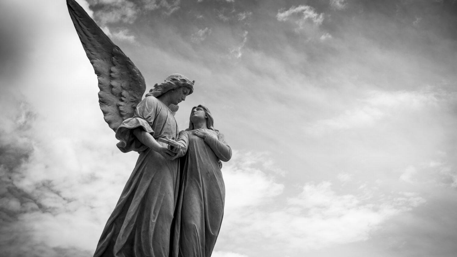 Anjel strážny na obláčiku? Katolícke učenie o anjeloch