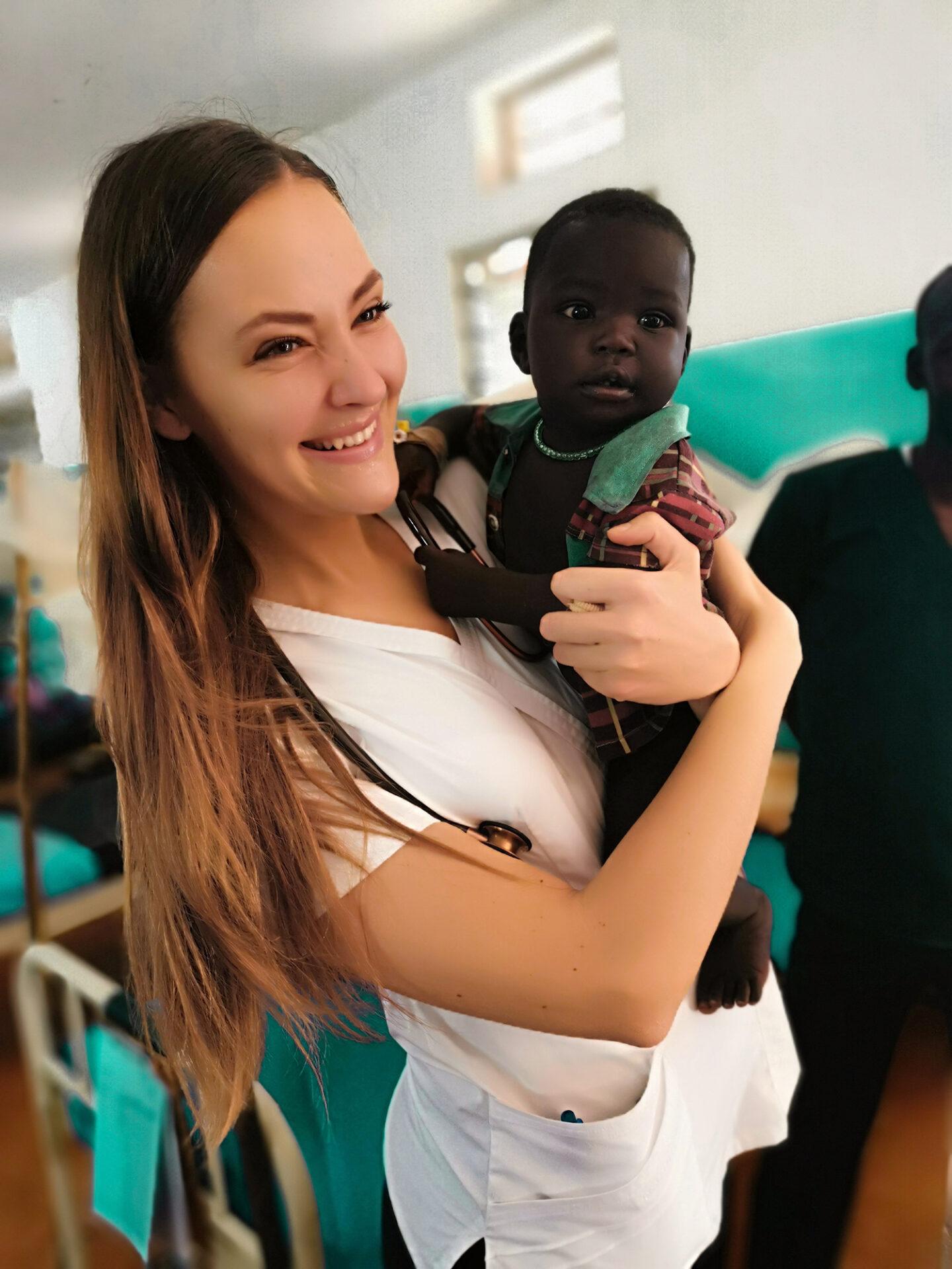 Monika Paločková: V Afrike sa zo mňa stáva najšťastnejší človek na svete