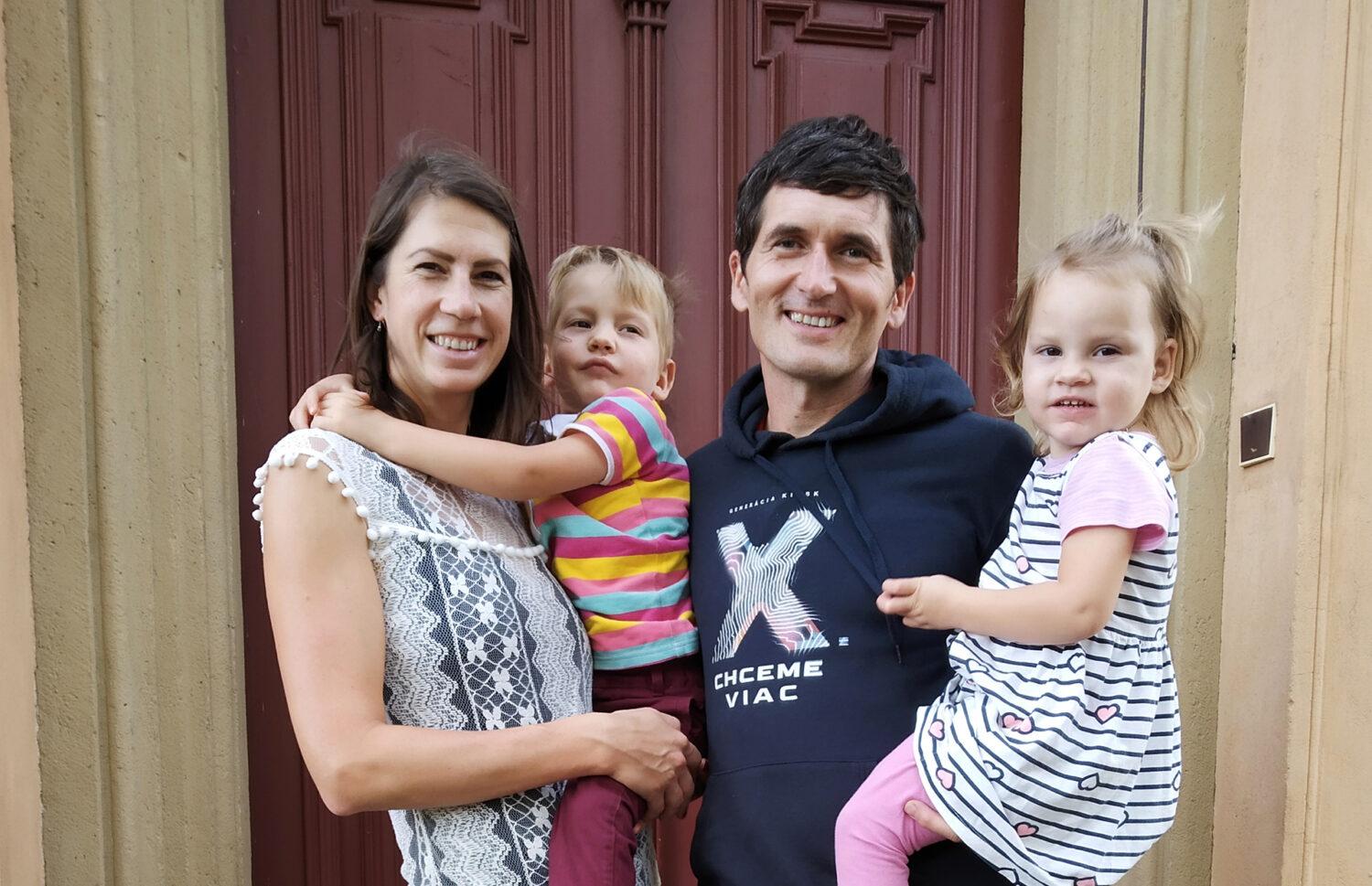 Manželia Ľubka a Pavol Dominik Solárovci: V tvorbe aj v živote sa držíme Božieho „dizajnu“