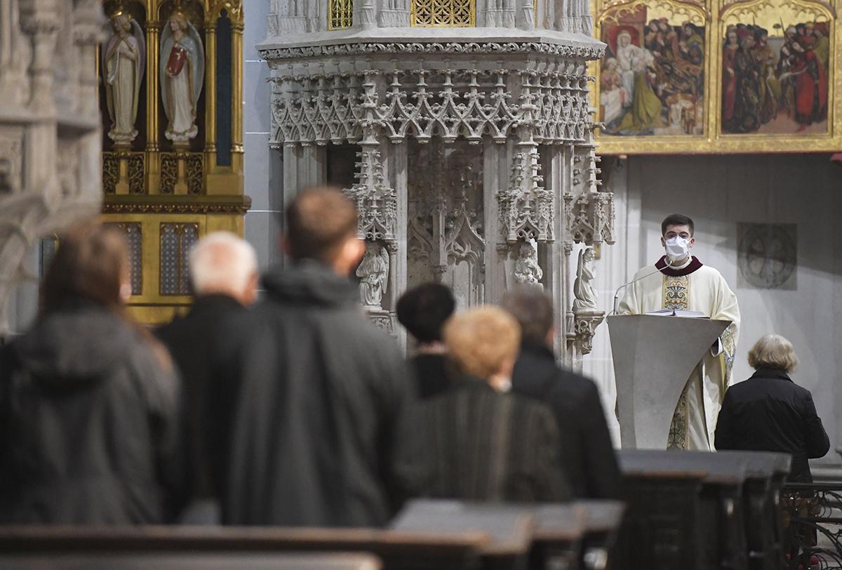 Názor Jána Figeľa: Tri návrhy vláde a zatvorené kostoly