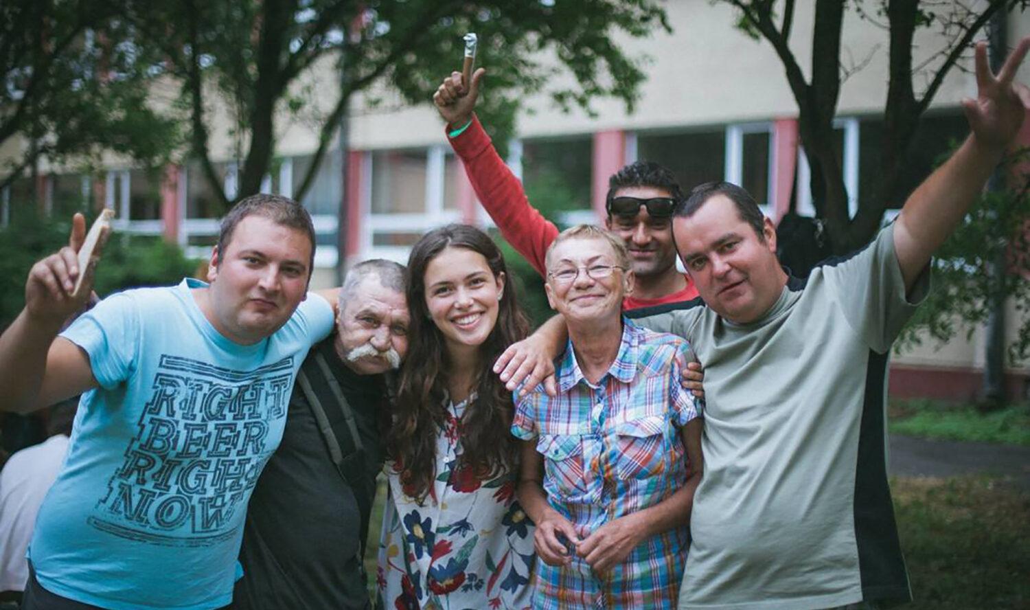 Ľudia z terénu: Almužna času a pozornosti je žiadanejšia, než zopár drobných do vrecka