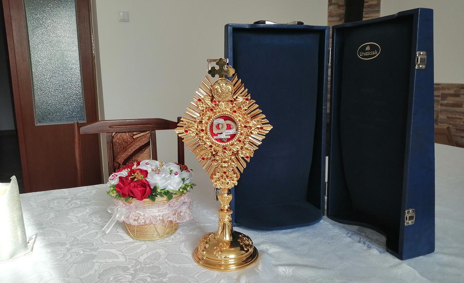 Po členských farnostiach v eRku prebieha púť relikvií Svätých Košických mučeníkov