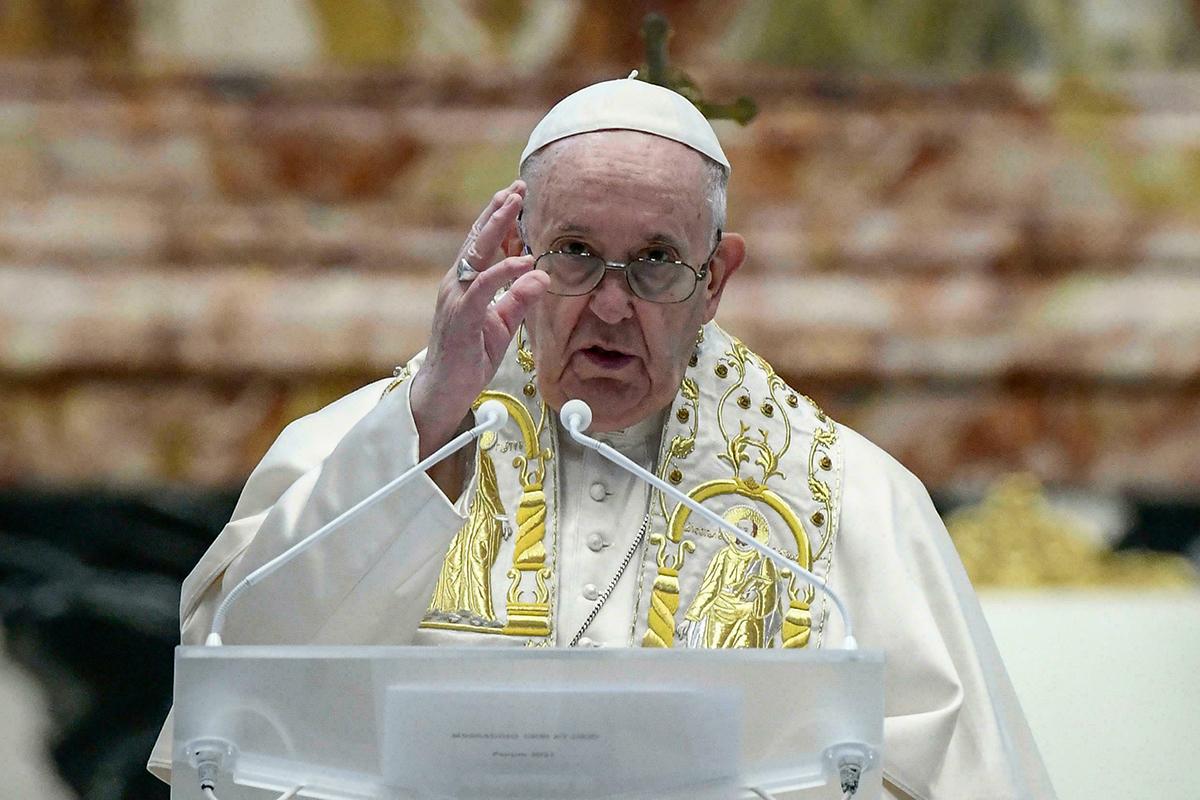 Tri posolstvá pápeža Františka