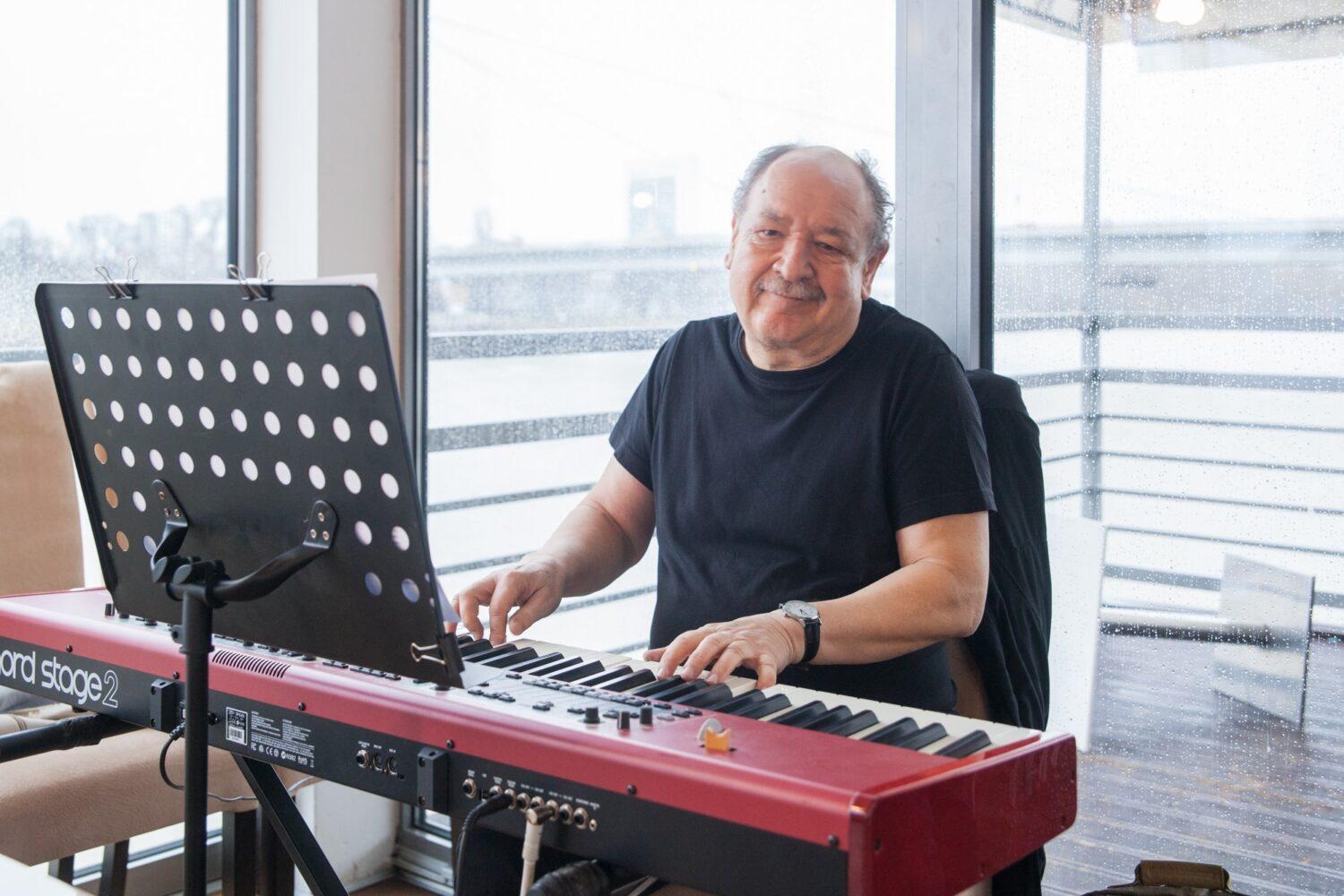 Spisovateľ Daniel Hevier: Niektorí ľudia sú hotové knihy, ktoré v sebe majú naskladnené príbehy a skúsenosti