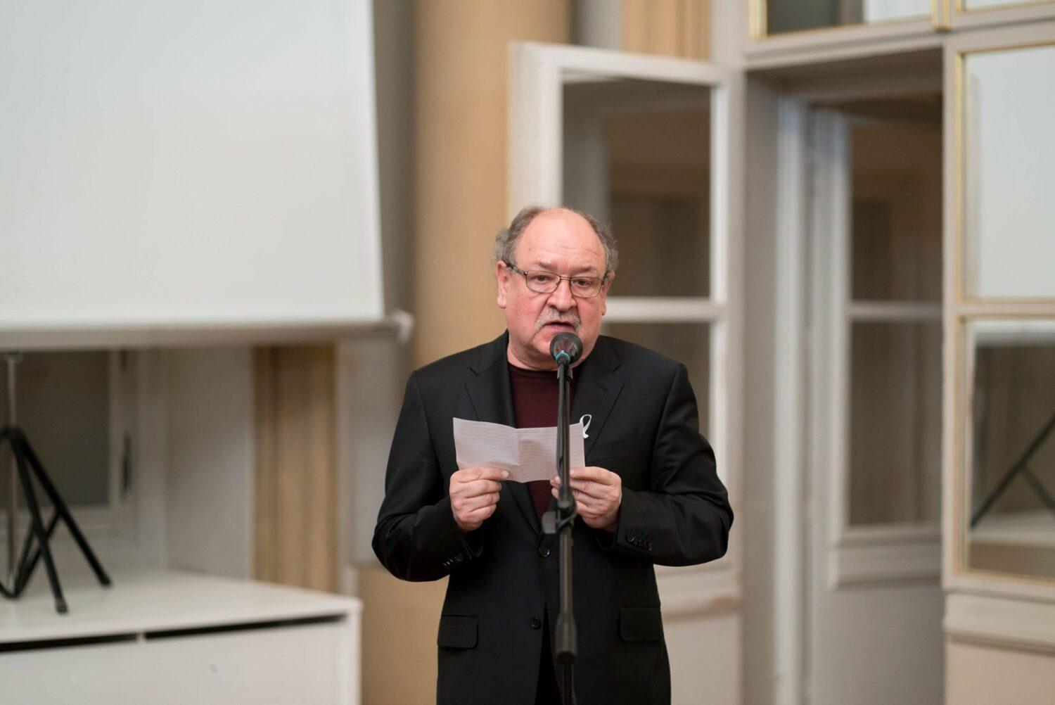 Spisovateľ Daniel Hevier: Niektorí ľudia sú hotové knihy, ktoré v sebe majú naskladnené príbehy a skúsenosti