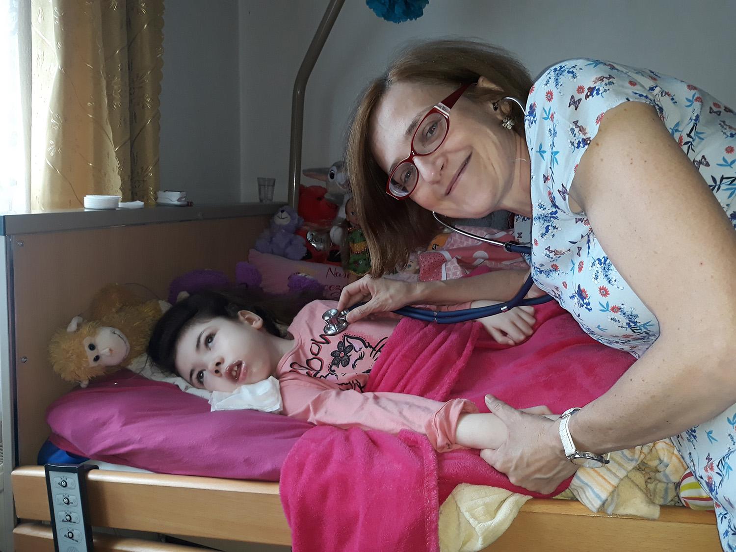 Lekárka Mária Jasenková: Je možné prijať smrť vlastného dieťaťa?