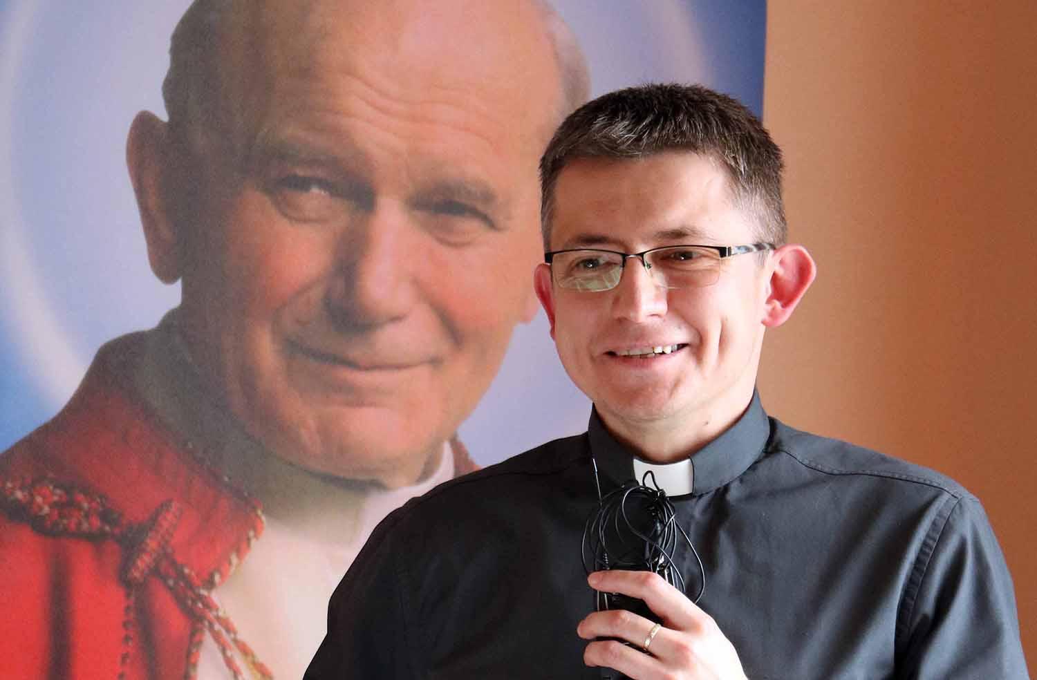 Kňaz Róbert Neupauer: Sexualita dáva človeku možnosť zakúsiť predchuť neba