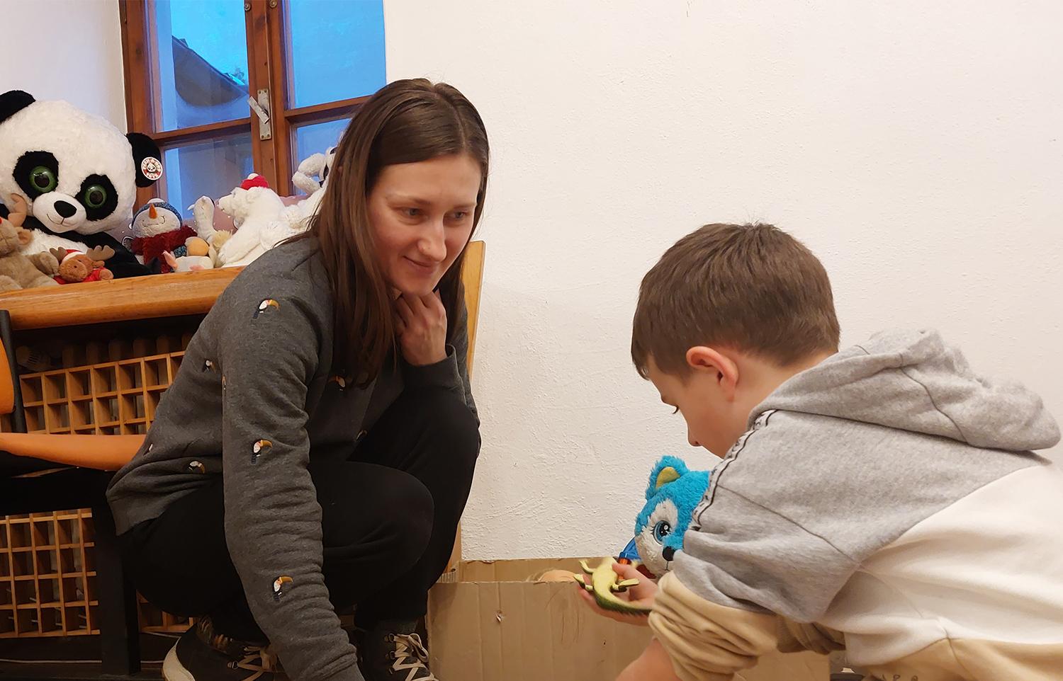 Ukrajinka Viktória Ploska: Môj syn sa na Slovensku upokojil a opäť sa usmieva