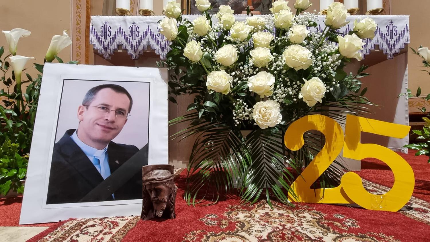 V deň pohrebu otca Jozefa Žvandu: S vrcholom eucharistickej obety prišiel aj vrchol obety jeho života