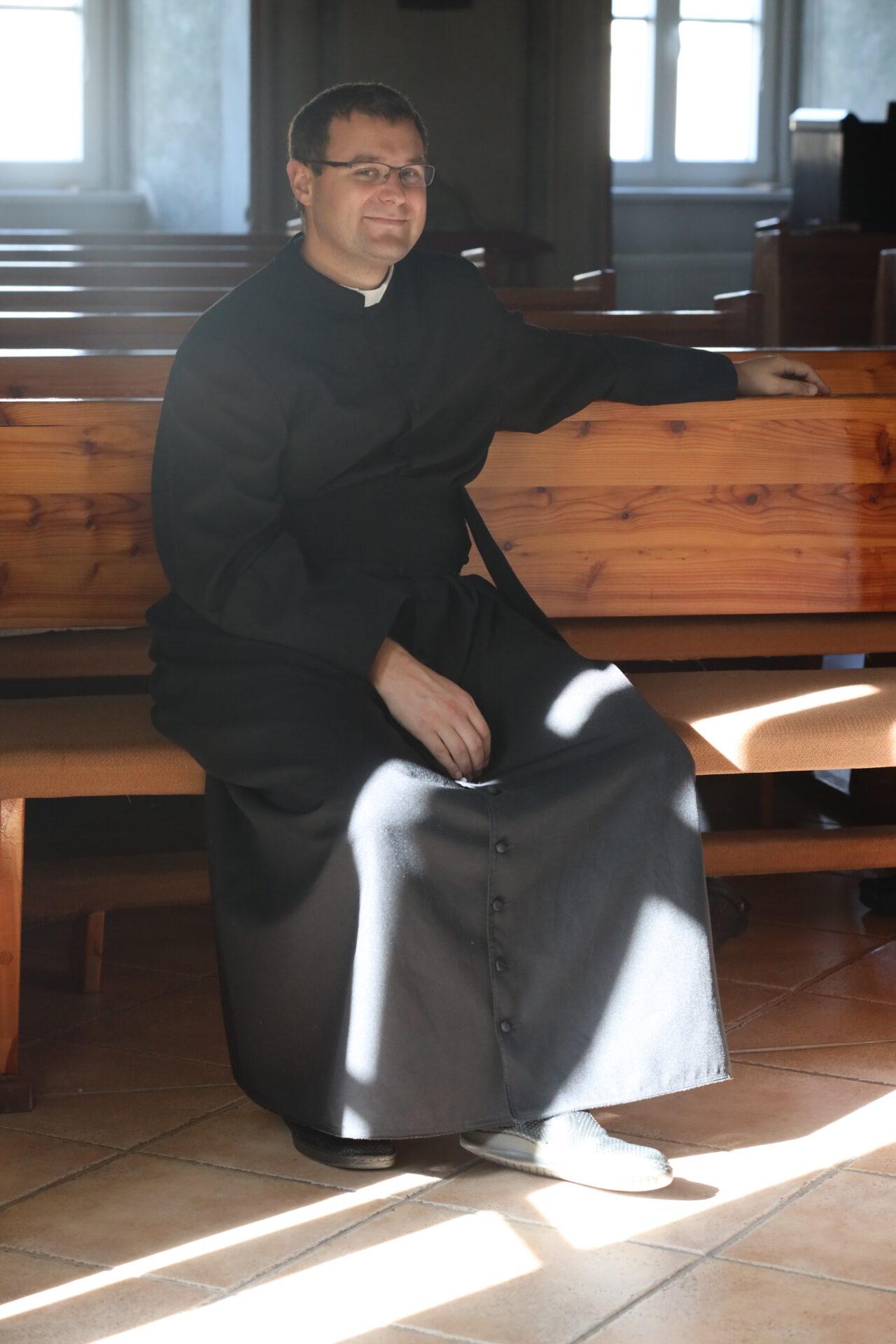 Otec Michal Sándanus: Vďaka celibátu môže kňaz vložiť celé svoje srdce do služby farnosti