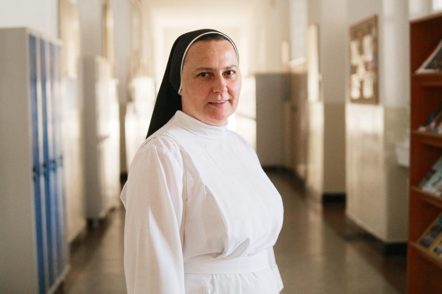 Riaditeľka cirkevného gymnázia: Učitelia bojujú s nedostatkom času, hrozí im vyhorenie