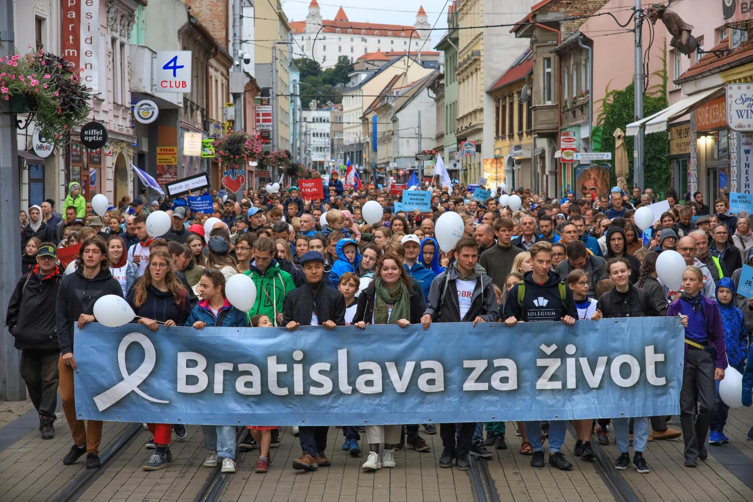 Bratislava za život: 3000 ľudí vyjadrilo svoj postoj za život