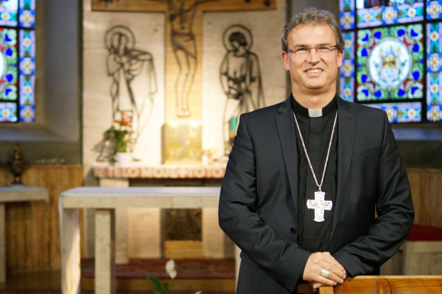 Otec biskup František Trstenský: Obávam sa uzavretia do bubliny. So svojimi veriacimi sa chcem stretávať ako s priateľmi