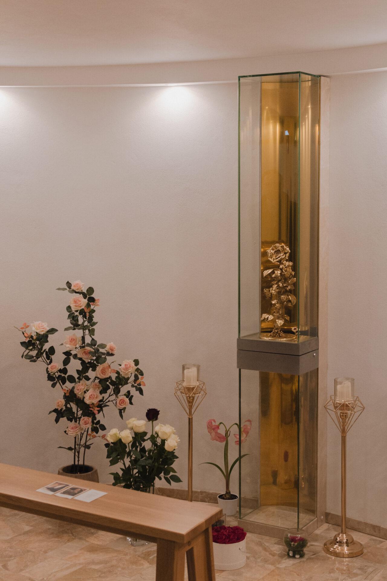 Za múrmi kláštora augustiniánov: Humor, všestrannosť a kyslé hrozno