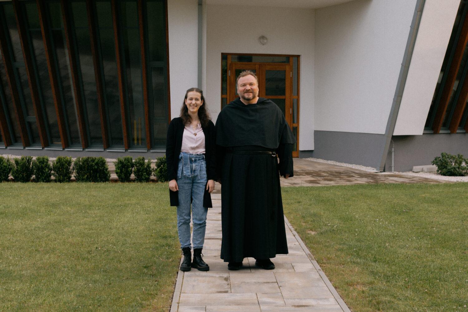 Za múrmi kláštora augustiniánov: Humor, všestrannosť a kyslé hrozno