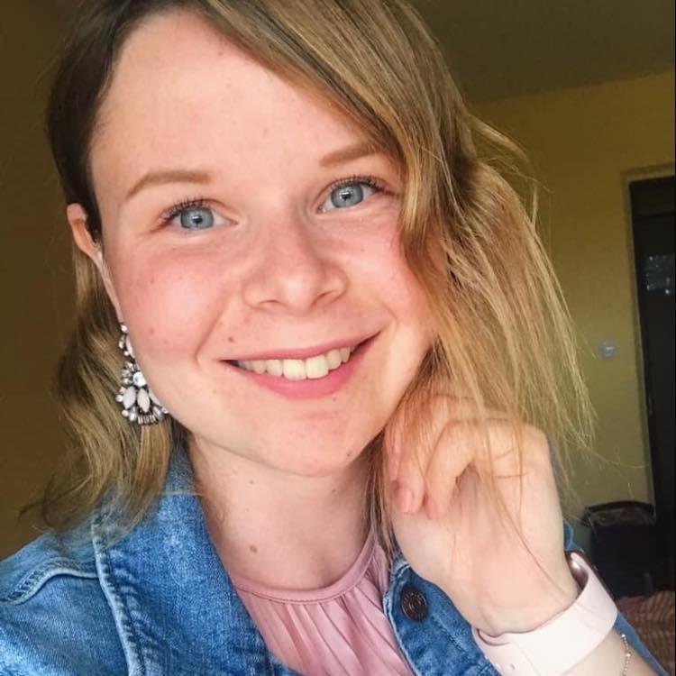 Anketa: Mal by byť kresťan radikálny?