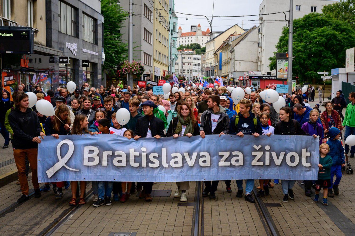 V sobotu zaznie v centre Bratislavy výzva na zákaz potratov