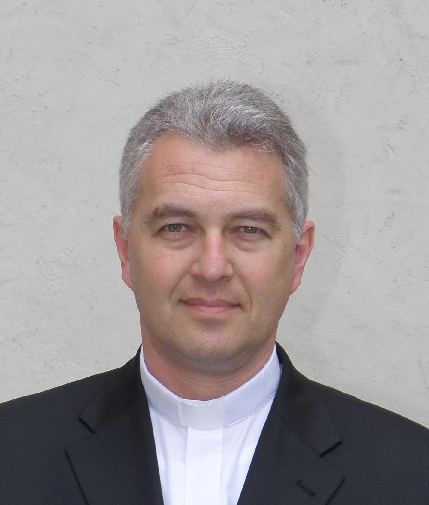 Radíme si: Používanie Božieho mena nadarmo – sme povinní druhého upozorniť?