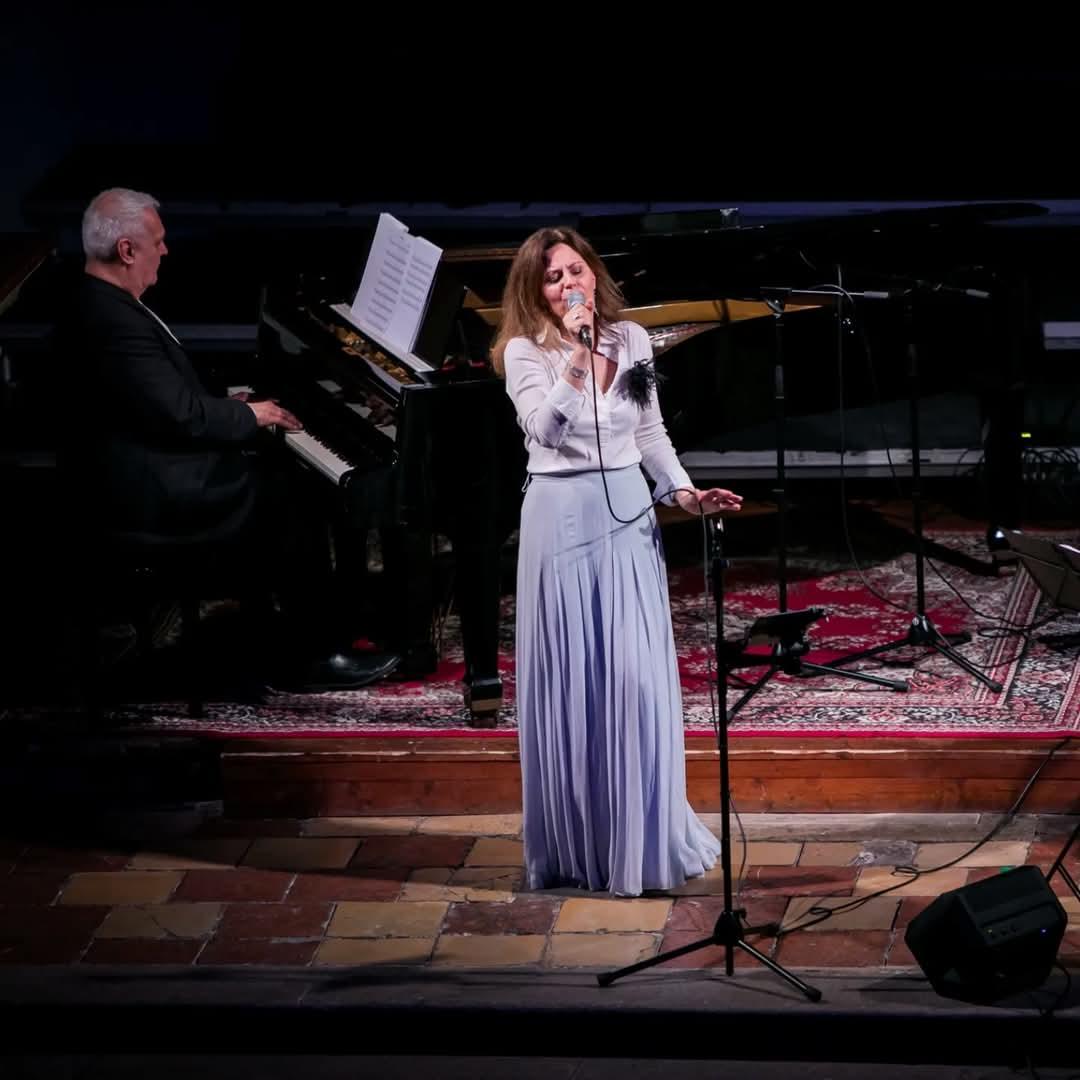 Šansónistka Lucia Bujnová: Som vďačná, že žijem naplnený život. To, čo milujem, dáva zmysel nielen mne